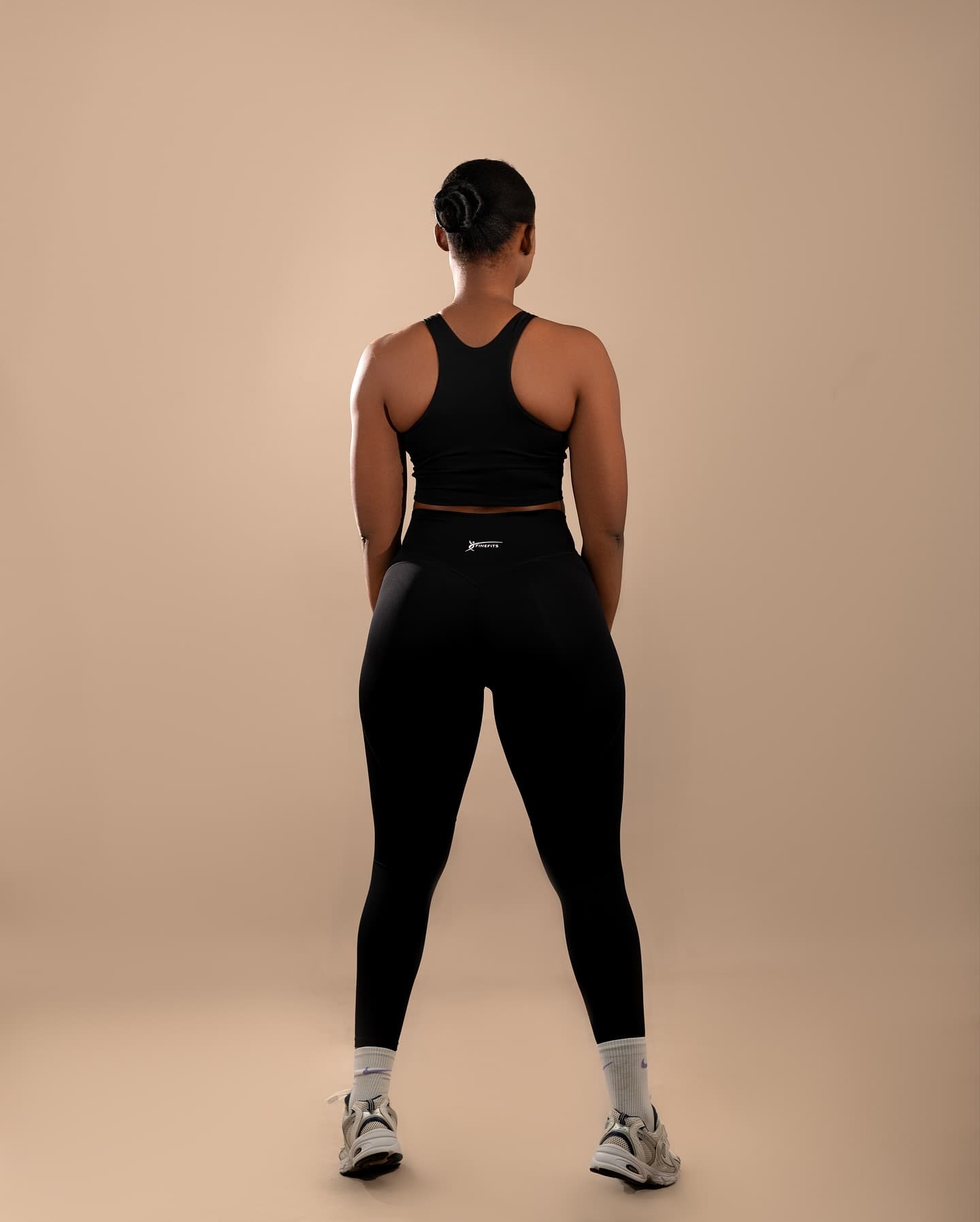Emilie Set — view 3